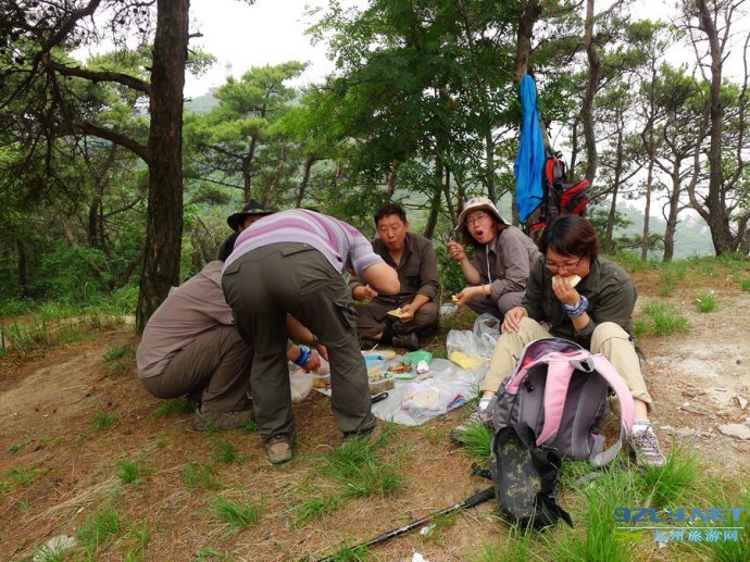 山东临沂：“煎饼村”椿树沟成“慢生活”好去处